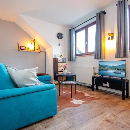 Post By In One Apartment