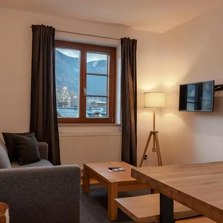 Post By In One Apartment *