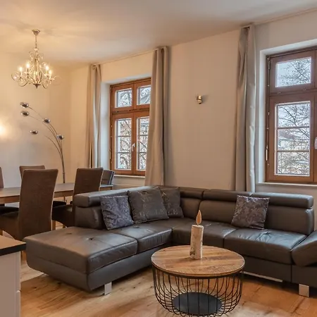 Apartment Post By In One *