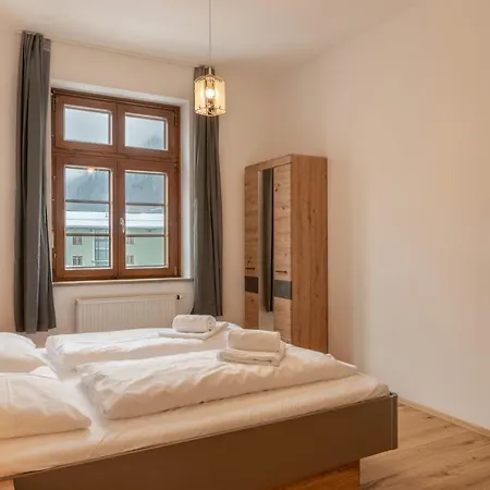 Post By In One Apartment