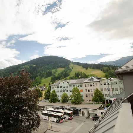 Post By In One * Zell am See