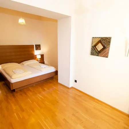 Post By In One Apartment
