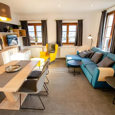 Post By In One Apartment Zell am See