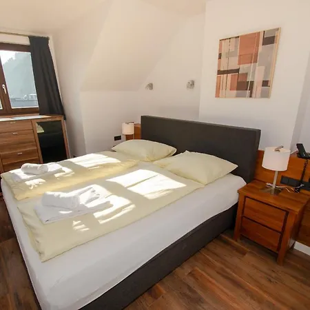 Post Incl Zak Summer Card By In One